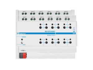 UNIVERSAL MODULE 12 OUT PLUS +  SD CARD